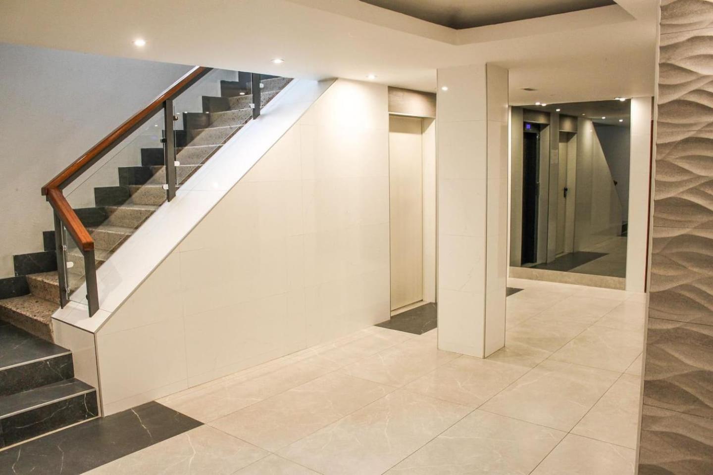 Residencial Leyra, Piso Centrico De 6 Habitaciones, 8 Camas Salamanka Exteriér fotografie